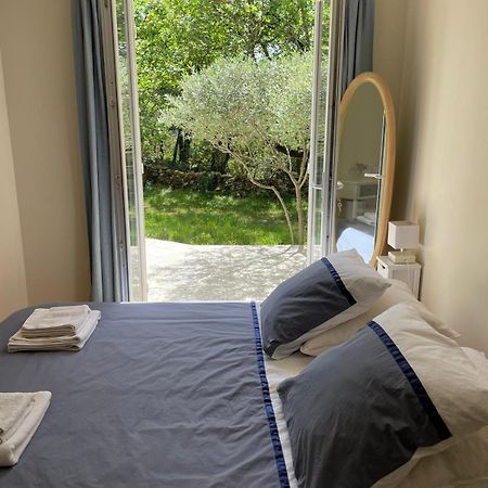 Les Marguerites Bed & Breakfast Vers Pont du Gard Luaran gambar